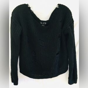 Urban Heritage Distressed, Ripped Sweater M